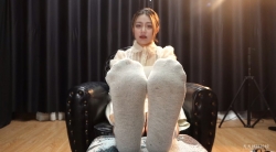 【A&F】Sexy asia sole Vietnamese model jiuli`s sock and foot2 4K（瑶瑶）