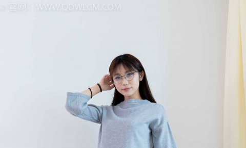 物恋传媒2193期：泡泡-平底鞋、厚肉丝、皮筋绑脚 挠脚剧情