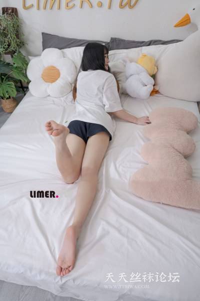 014116sf2tsrzazutatujq.jpg.thumb[1].jpg