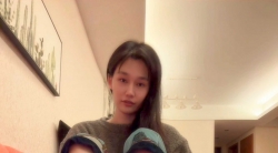 【自购】某音恍恍展示玉足脚底